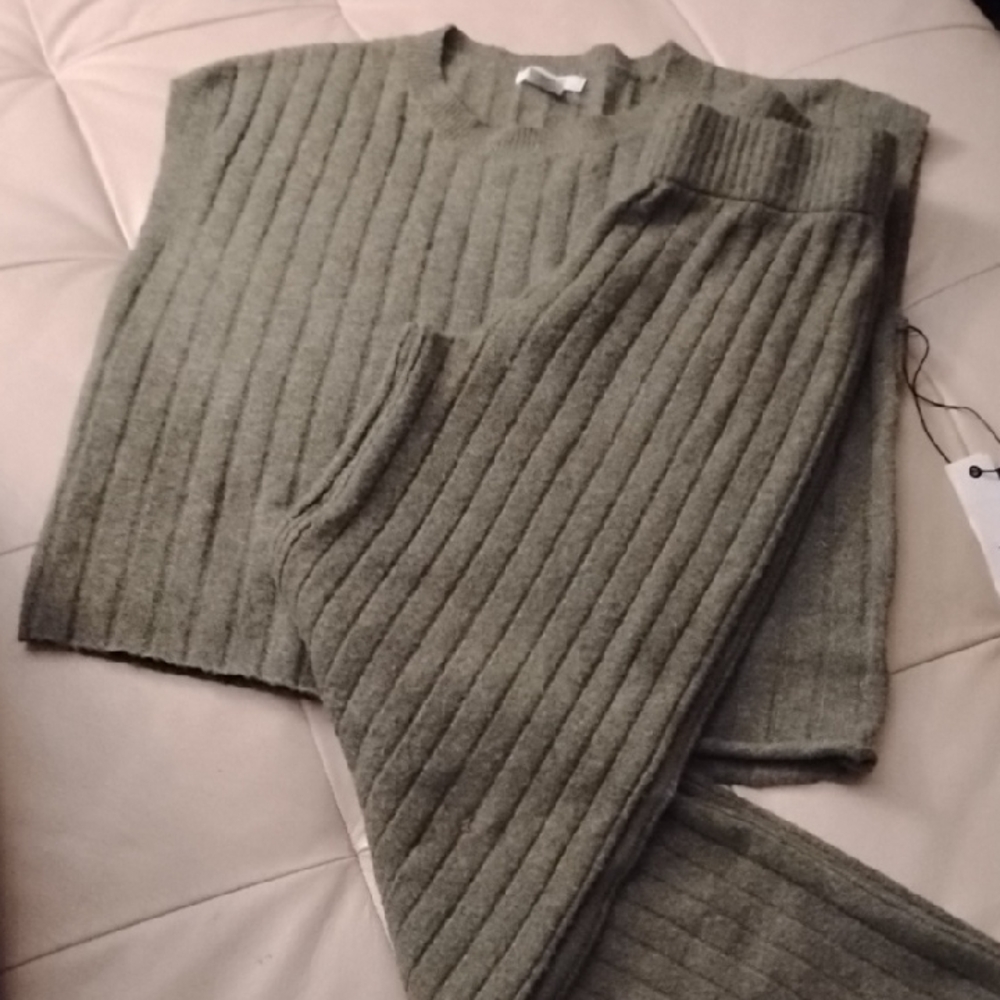 Wilt Soft and Cozy 2 Piece Set | XS